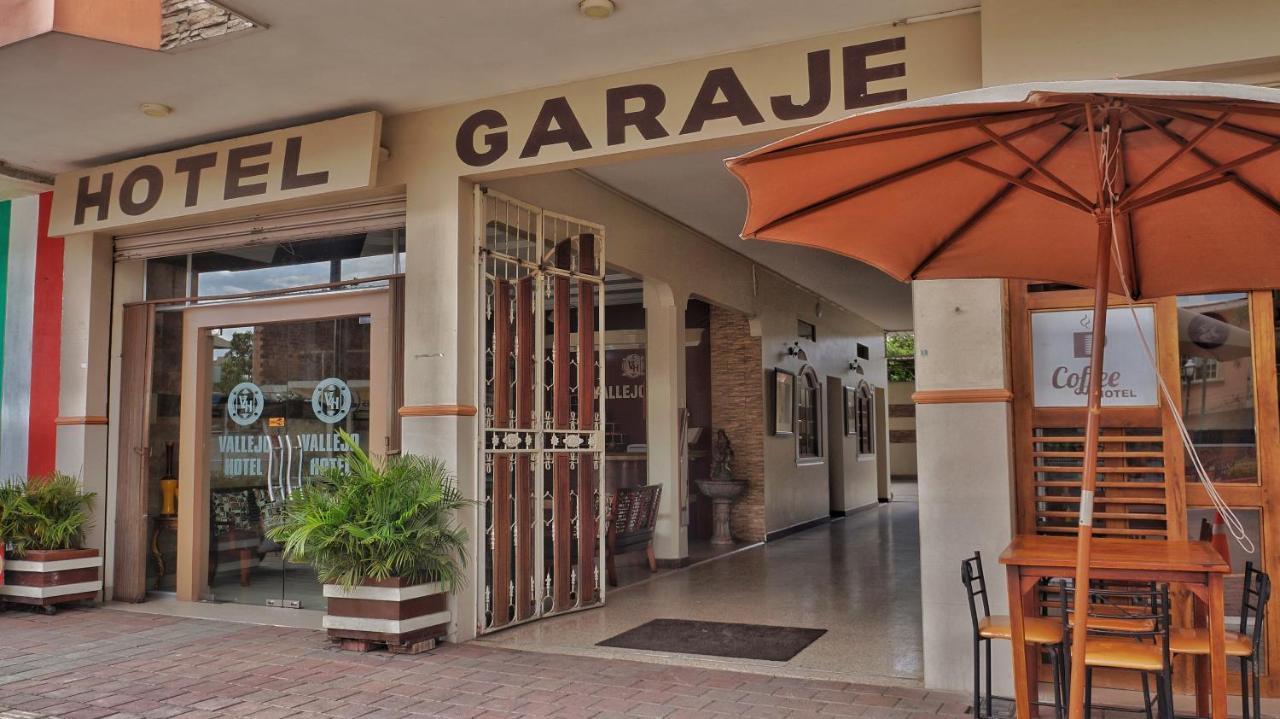 Vallejo Hotel Huaquillas Bagian luar foto